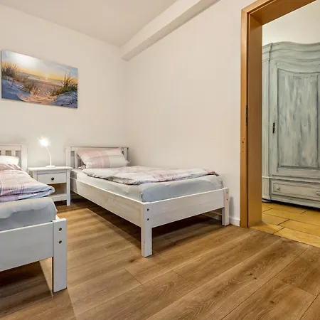 Dini's Ferienwohnung ヴンストルフ